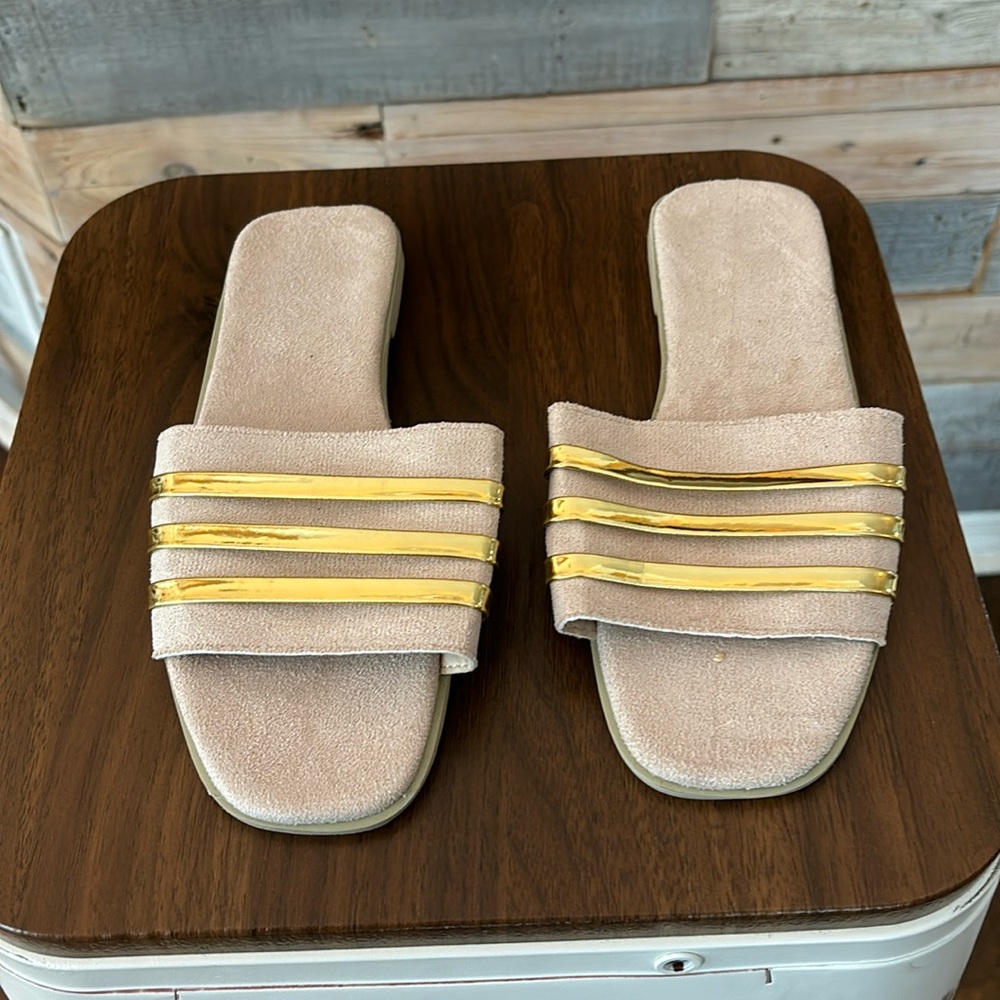 Cream with Gold Stripe Suede Sandels